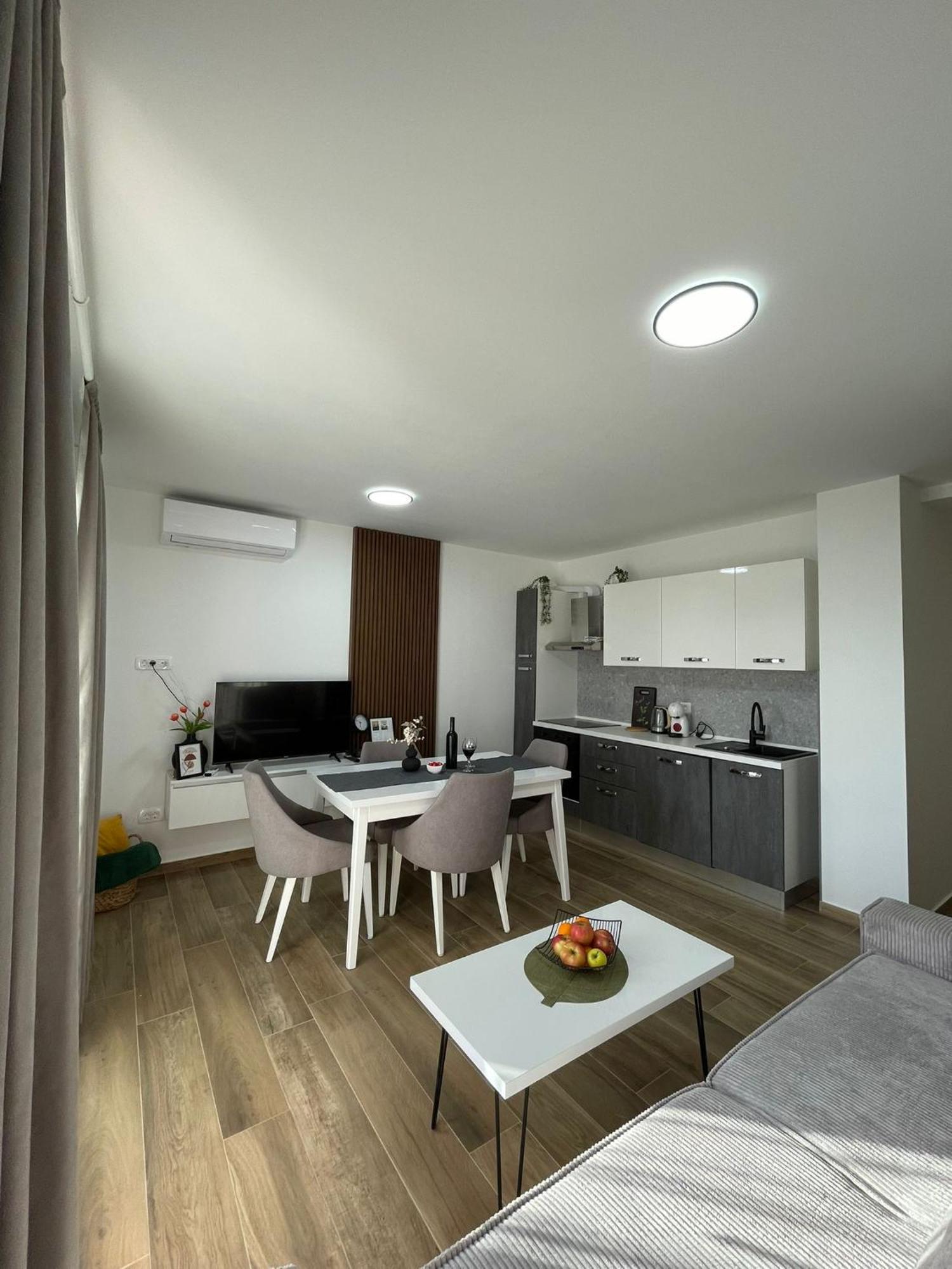 Apartamento Stina Biograd Na Moru Exterior foto